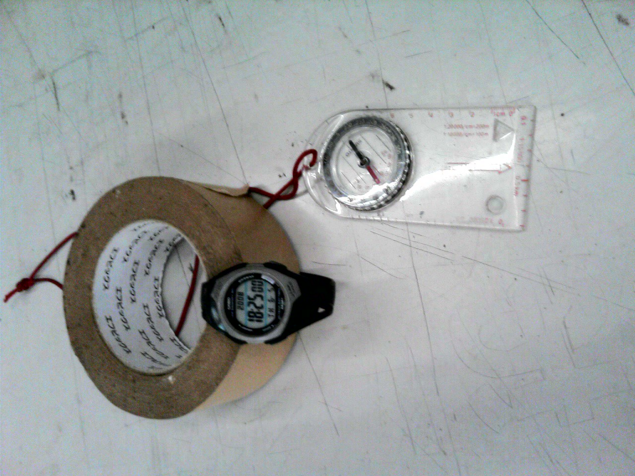 コンパスと、腕時計